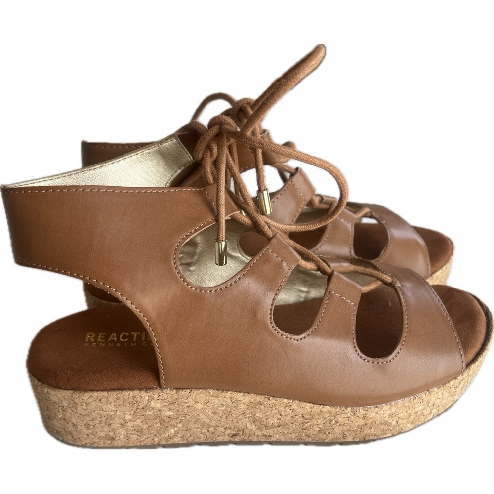Kenneth Cole REACTION Calm Night Platform Sandals